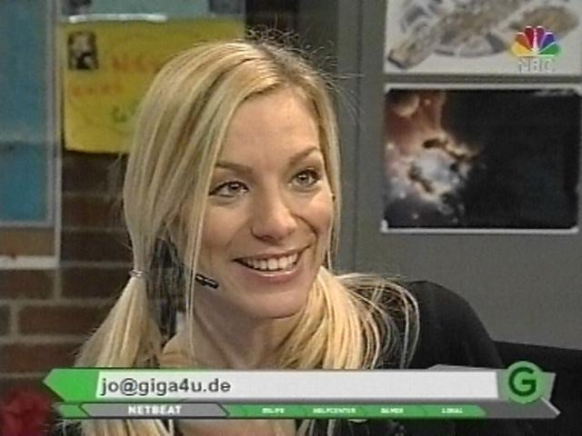 jw_giga031230_04.jpg