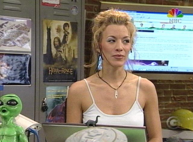 gweni_jw_giga_030402_03.jpg