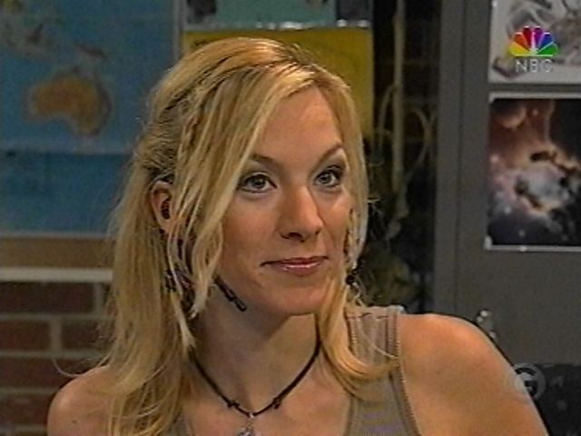 jw_giga030902_06.jpg