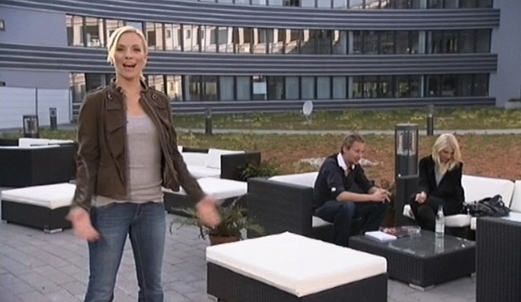 jw_skymagazin_111003_001.jpg
